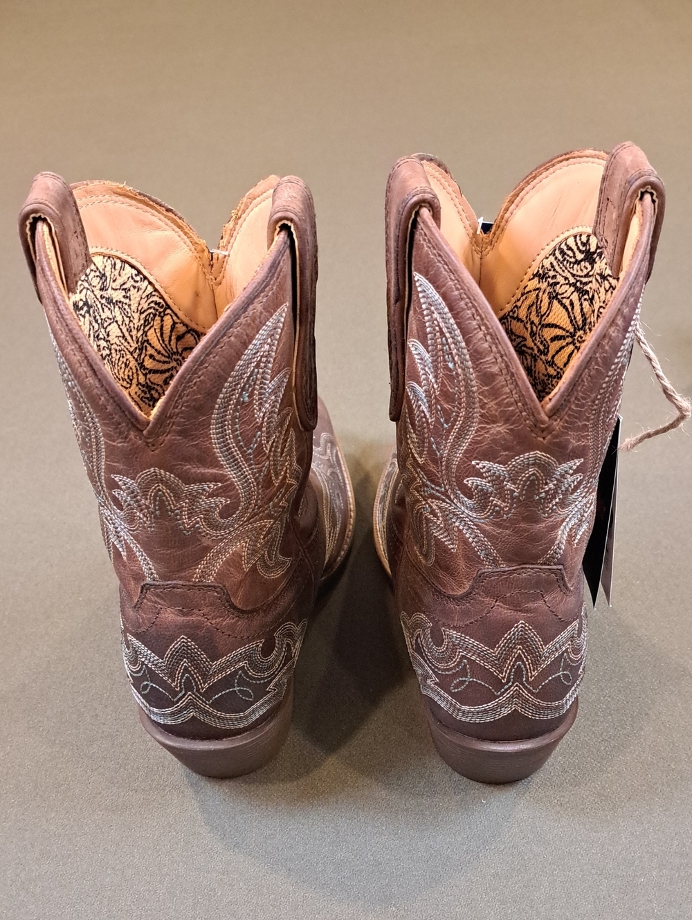 Durango® Women's Shyloh Pony Boot - Color: Driftwood - Size: 8 - Picture 6 of 13